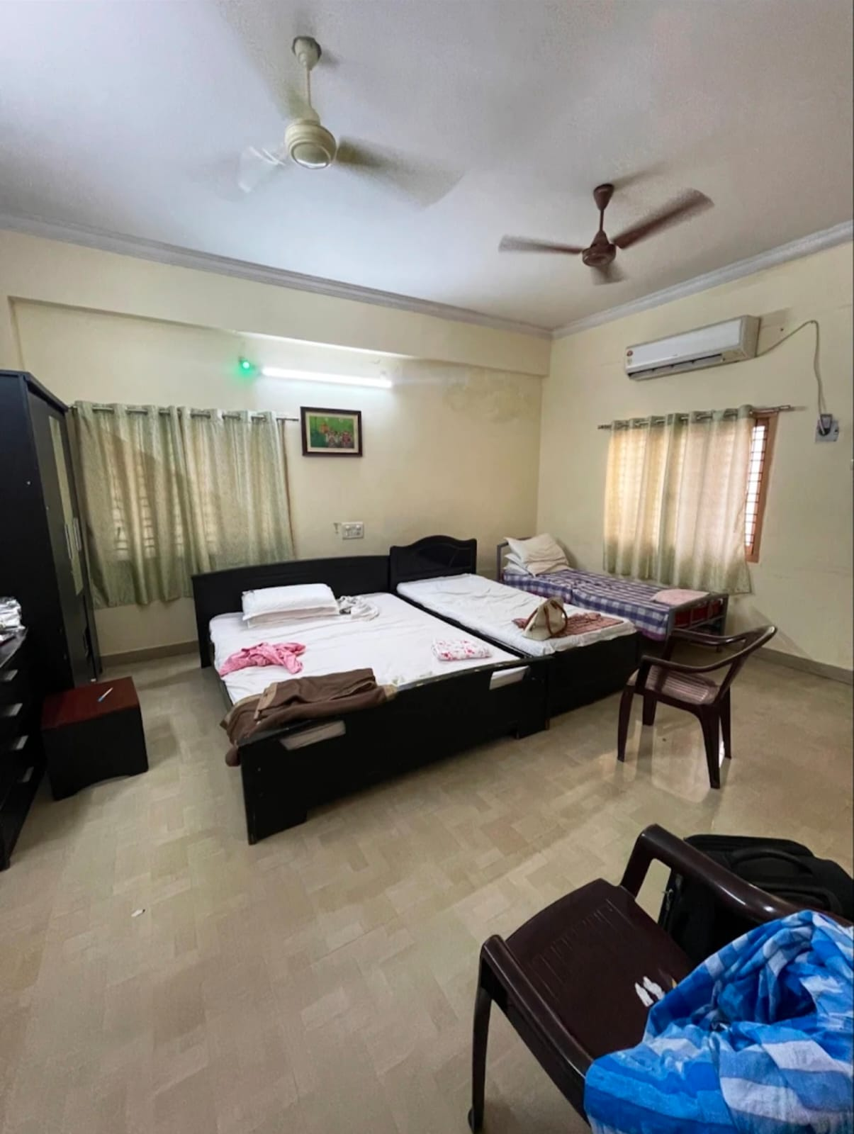 Guest room with beds